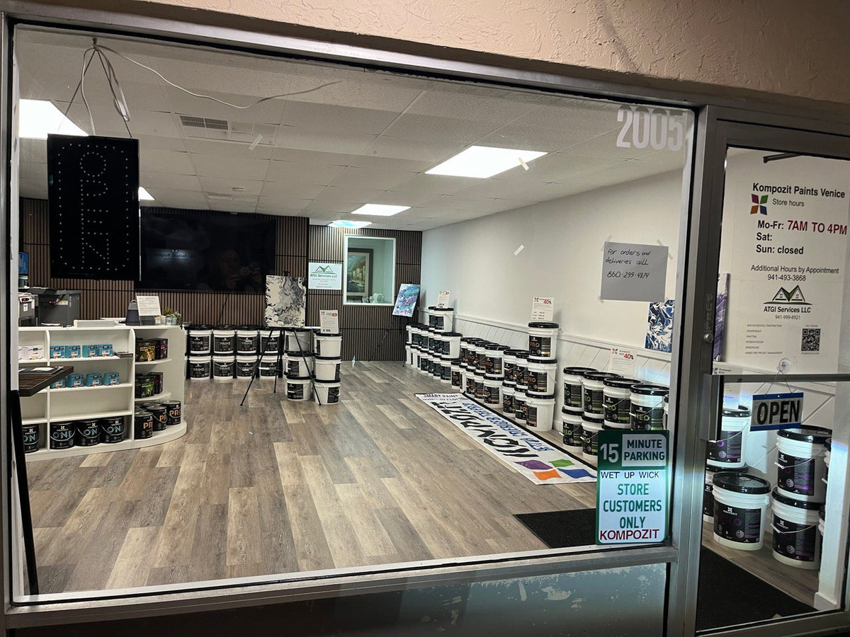 Kompozit Paint Store in Venice, Florida